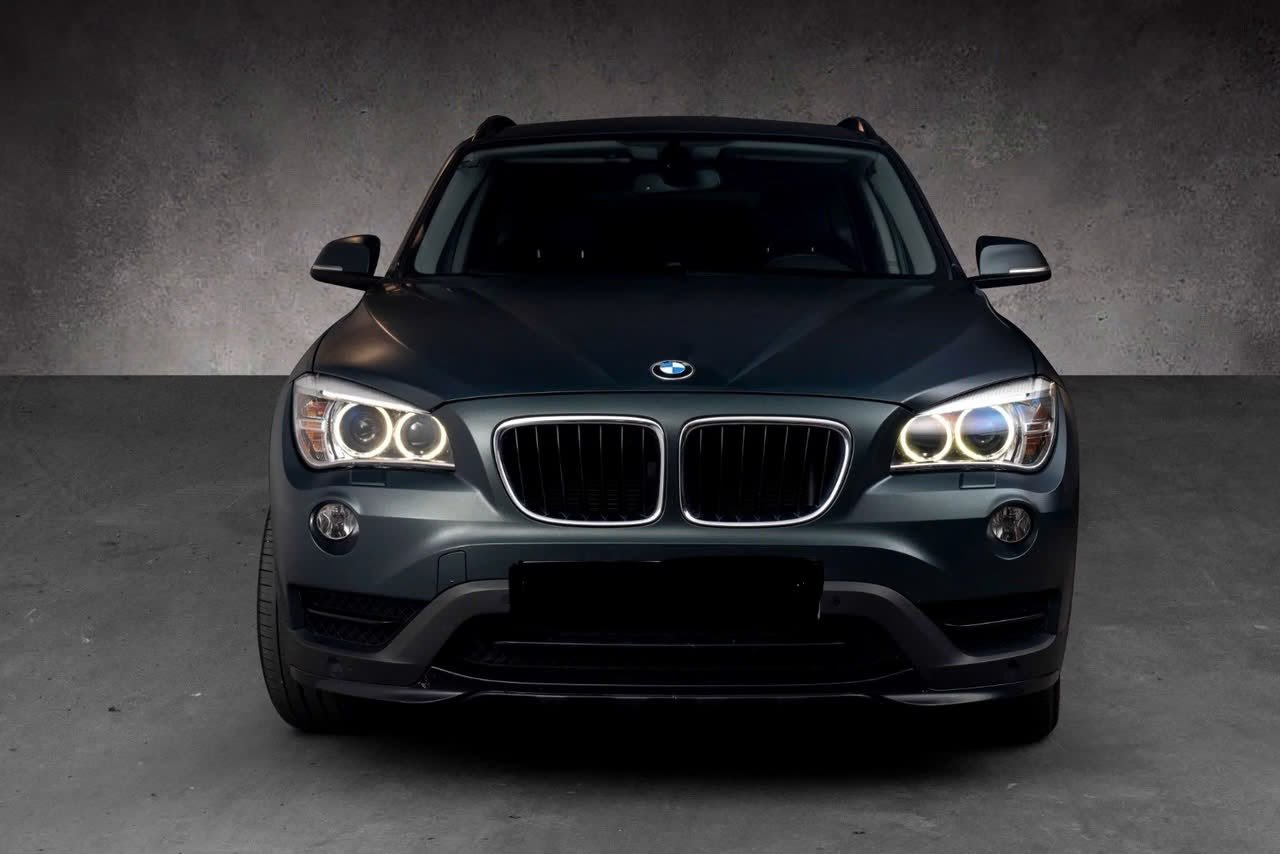 bmw-x1-xdrive18d-136-ps-automatik-2014-allrad-4x4-leder-big-0